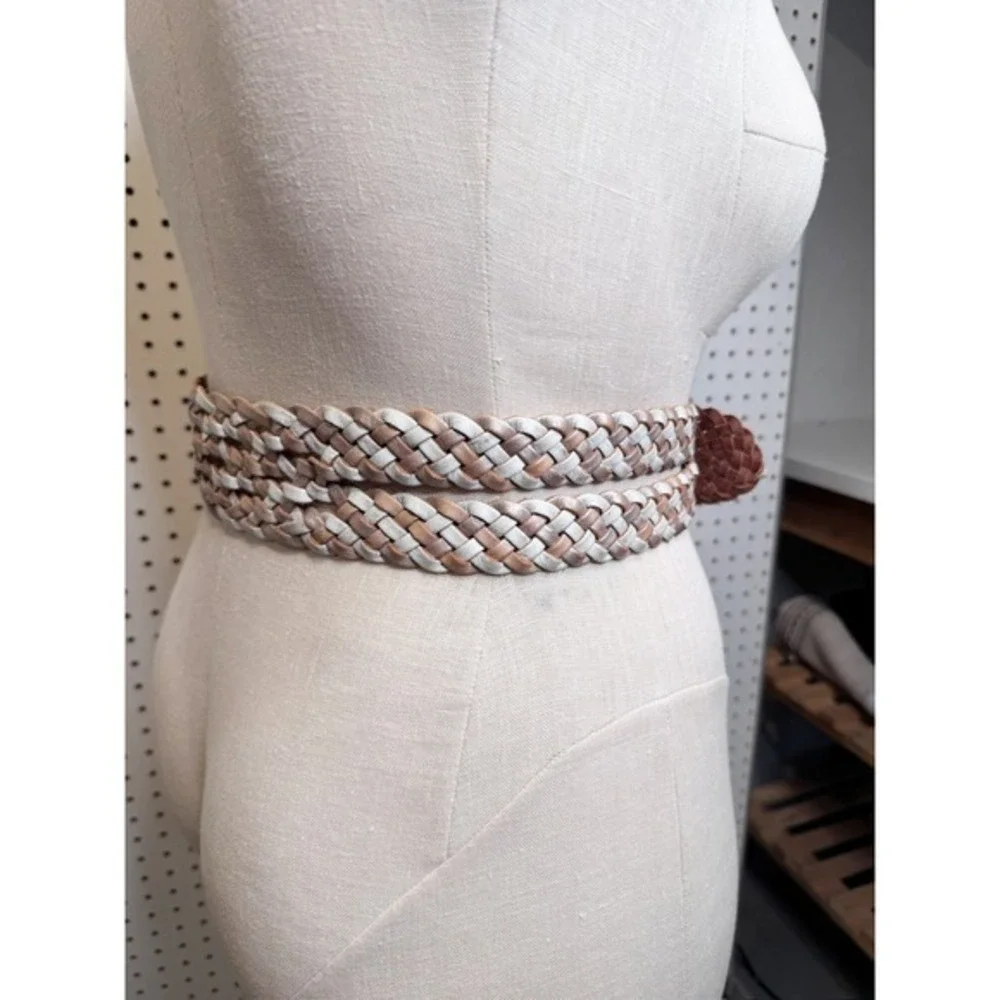Linea Pelle | Y2K Metallic‎ Rose Gold + Pearlescent White Braided Leather Belt
